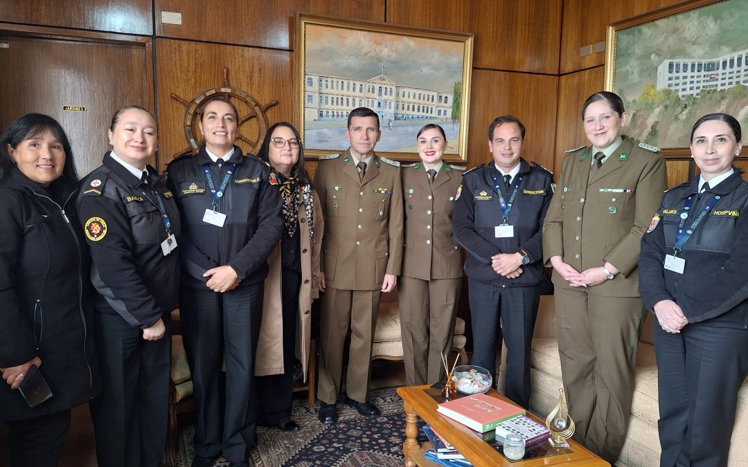 PRIMERA COMISARÍA DE VIÑA DEL MAR SALUDÓ AL HOSPITAL NAVAL “ALMIRANTE NEF” EN EL MES DEL MAR